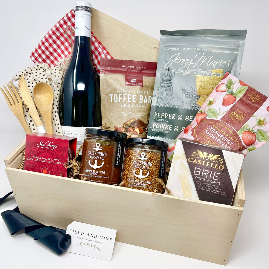 The Perfect Picnic Gift Box